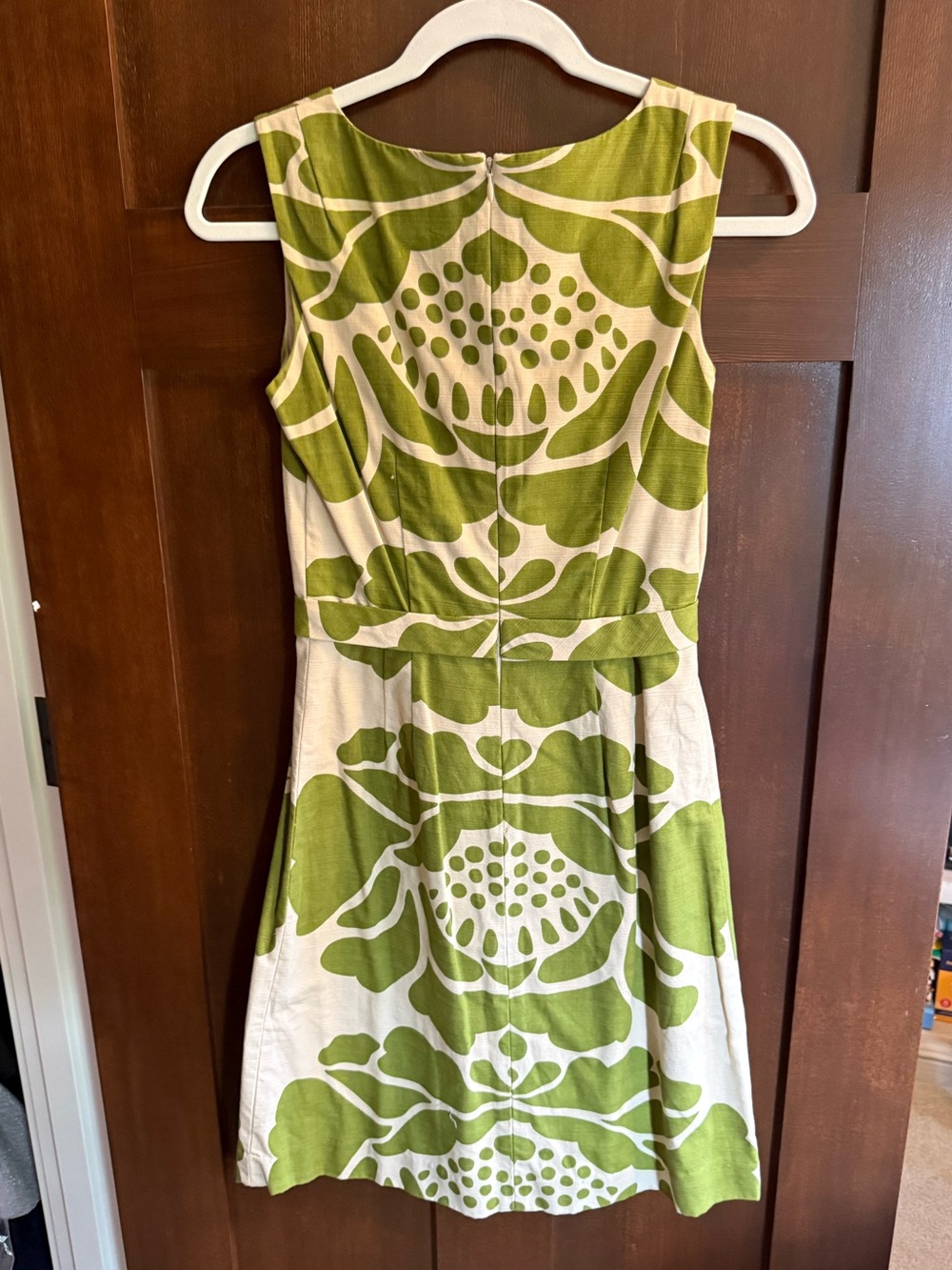 Anthropologie Tabitha Olive Green and Cream Shift Dress Size 2